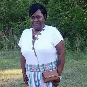 Meet your Posher, Sharon